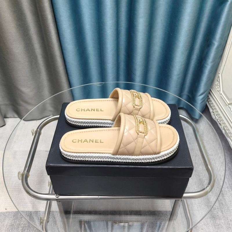 Ch*el slippers